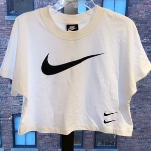 Nike Crop Top
